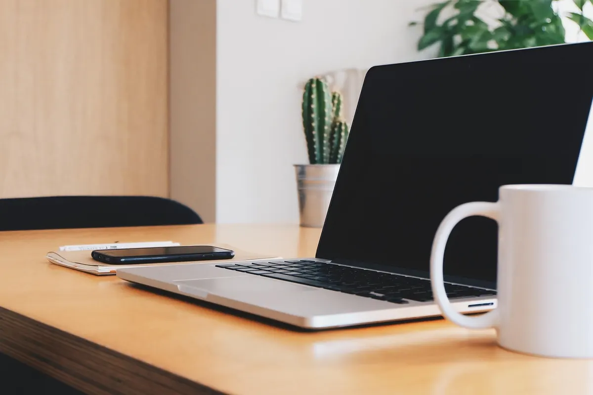 How to Start Investing With $100: A Step-by-Step Beginner's Guide